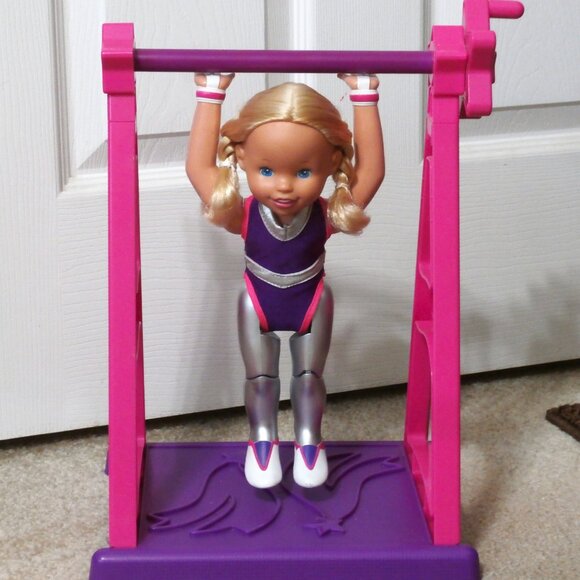 RARE 1999 SUPER STAR SUSIE 12" Gymnastics Gymnast Bar Doll Toy Biz, Inc. #33385 - Picture 1 of 11